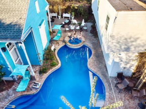 Amazing Modern Property 5 BR Next to French QT & Bourbon